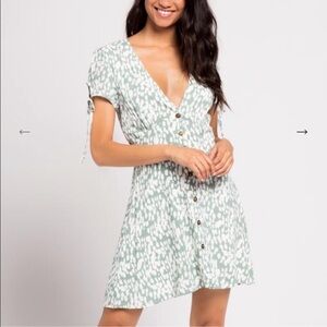 L*Space Valentina Green Cream Floral Short Sleeve Mini Dress XS